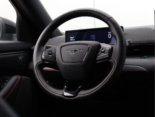 Ford Mustang Mach-E AWD 75 kWh  | Trekhaak | SOH 92,3% | B&O | 360 Camera / 23