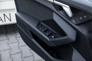 Audi A3 Sportback 35 TFSI S Line  | Carplay | Stoelver. | Parkeersens. | / 33