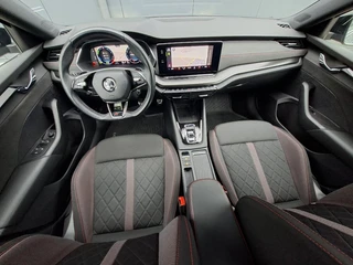 Skoda Octavia 1.4 TSI * RS iV * Navigatiesysteem * Parkeercamera * Stoelverwarming * Head up display * / 4