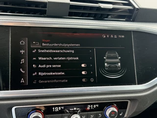 Audi Q3 35 TFSI Advanced edition  | Automaat | LED | Sportstoelen | DAB | Navi | Bluetooth | Stoelverwarming | Virtual Cockpit / 42