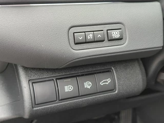 Toyota bZ4X Touring DYNAMIC LIMITED EDITION 75 kWh NIEUW DIRECT LEVERBAAR! 360° CAMERA STOEL/STUURVERW WARMTEPOMP BLIND SPOT EL-ACHTERKLEP KEYLESS NAVI PARK-SENSOREN APPLE/ANDROID / 14