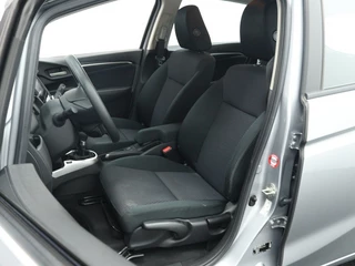 Honda Jazz 1.3 i-VTEC Comfort Navigatie | Cruise control | Stoelverwarmin / 12