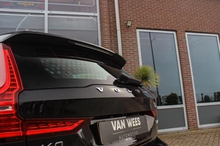Volvo V60 2.0 B4 Inscription | NL auto | 2e eigenaar | BTW auto | Stuurverwarming | Leer | Cruise control | DAB | Camera | LED | Navigatie | Bluetooth | PDC / 49