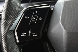 Peugeot e-5008 GT Avantage 73 kWh 7p Leder Stoelventilatie Stoelverwarming 360 Camera Keyless / 35