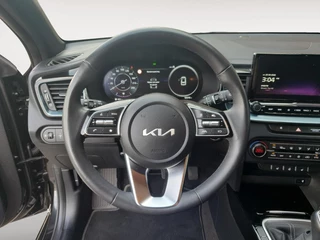 Kia Ceed 1.0T Design Edition | Stoel en stuurverwarming | Dodehoek detectie | Navigatie | Camera | Apple carplay / Android Auto | JBL sound system | / 20