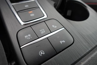 Ford Focus 1.0 EcoBoost Titanium X Business ST Line Winterpakket | LED | PDC | Camera | / 40