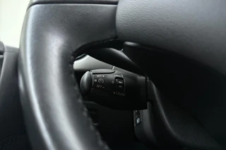 Citroen C3 1.2 PureTech Feel Edition Afkomstig van 1e eigenaar! l Climate Control l Cruise Control l Trekhaak l Elektrische ramen voor + spiegels l LED dagrij verlichting l ESP l ABS / 25