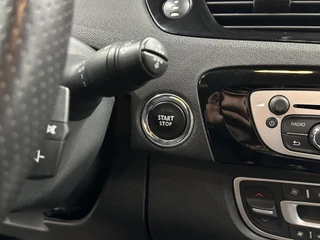 Renault Scénic 1.5 dCi Bose TREKHAAK NAVI CRUISE ECC LM. / 32