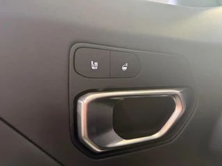 Kia K4 Sportswagon 1.0 T-GDi MHEV GT-Line Launch Edition (pano) Dodehoekassistentie | Kruisend verkeersassistentie achter | Uitstapwaarschuwing | Stoel + stuurwielverwarming / 25