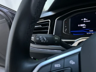 Volkswagen Taigo 1.0 TSI R-Line Business LED Camera Stoelverwarming App-Connect DAB+ / 26