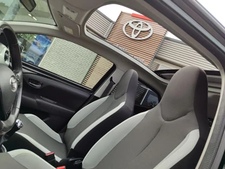 Toyota Aygo 1.0 VVT-i X-WAVE CABRIO / 12