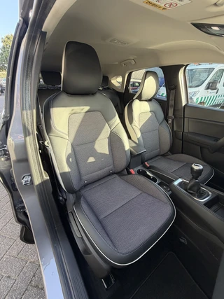 Renault Captur 100pk Intens (Keyless Entry - Camera - Parkeersensoren V+A - LED - Automatische Airco - Navigatie - Two Tone) / 12