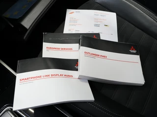 Mitsubishi Outlander 2.4 PHEV Intense / 23