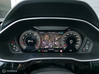Audi Q3 40 TFSI Quattro S-Line / Pano / 360' / Carplay / 23