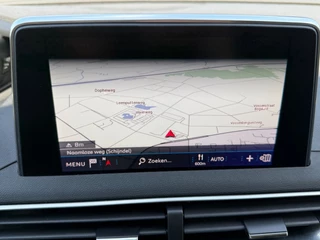 Peugeot 3008 1.2 PureTech AUTOMAAT Allure, achteruitrijcamera, luxe uitvoering, navigatie, cruise controle / 21