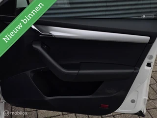 Skoda Octavia Combi 1.0 TSI Greentech Ambition Business / 18