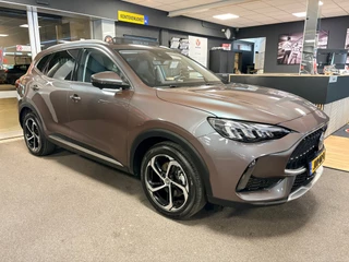 MG EHS 1.5 TGDI Luxury PHEV / automaat / 360camera / Leder/ carplay / Panorama-dak / 7