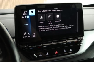 Volkswagen ID.4 First 77 kWh SOH 90% Trekhaak Stoelverwarming Camera Navigatie / 35