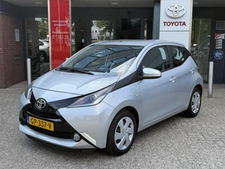 Toyota Aygo 1.0 VVT-i x-play NL-AUTO EL-RAMEN CAMERA NAVI BLUETOOTH AIRCO AUTOMAAT