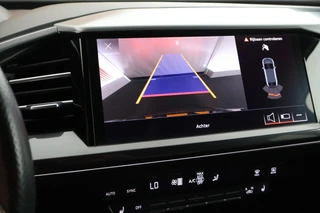 Audi Q4 Sportback e-tron 40 204pk S Edition 77 kWh SOH 91% Stoelverwarming Camera HUD Keyless ACC S-Line / 5