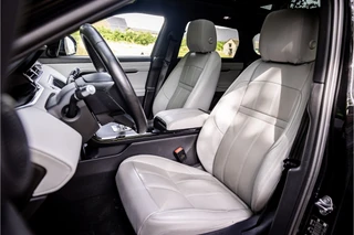 Land Rover Range Rover Evoque 2.0 P200 AWD SE  Panorama 360 Camera Leder / 7