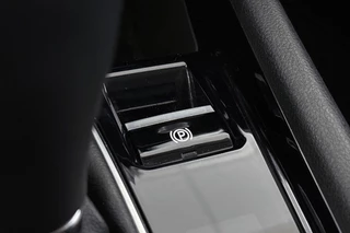 Jeep Compass 4xe 240 Plug-in Hybrid Electric S Leder Stuur-Stoelverwarming Apple Carplay / 43