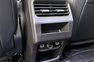 Jeep Compass First Edition 74 kWh  Panoramadak 360 Camera Massage / 37