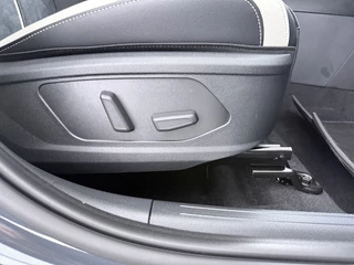 Kia Sportage 1.6 T-GDi Hybrid GT-Line  €5.000,- voordeel - Stoel/stuur verwarming - Schuif/kanteldak - LED verlichting - Head up Display - Keyless entry/start - 18'' lichtmetalen velgen - 7 jaar fabrieksgarantie of 150.000km / 42