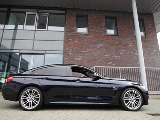 BMW 4-serie Gran Coupé 428i High Executive M Pakket | Licht interieur |  Elektrische achterklep | Elektrisch verst.bare best.stoel | Stoelverwarming | Navigatie | Climate control | 18inch velgen / 4