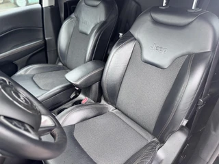 Jeep Compass 1.4 MultiAir Limited 4x4 / 6
