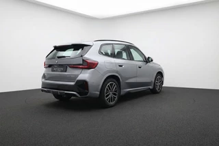 BMW X1 xDrive25e M Sport l Vernasca Leder | 360° l HUD l Adaptive Cruise / 6