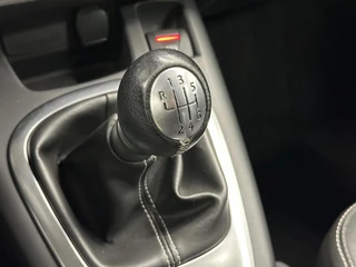 Renault Scénic 1.5 dCi Bose TREKHAAK NAVI CRUISE ECC LM. / 42