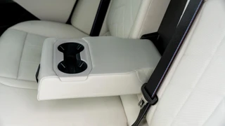 BMW i5 Touring eDrive40 84 kWh / 86