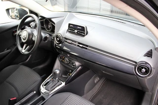 Mazda 2 1.5 SKYACTIV-G TS Automaat **NL-Auto** NAP slechts 27000km gereden / 23