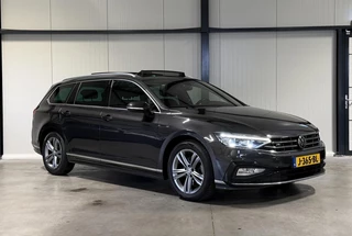 Volkswagen Passat 1.6 TDI R-line Pano Virtual Trekhaak NAP / 24