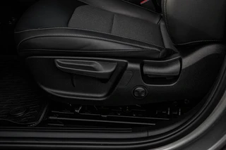 Kia EV6 Light 77.4 kWh | SOH 100% | Trekhaak | ACC | Camera | LED | Keyless | Navigatie | Apple Carplay/Android Auto | Dealeronderhouden | 19" / 33