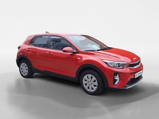 Kia Stonic 1.0i Turbo MHEV ComfortLine 100 PK | 1e Eigenaar | Airco | Bluetooth | Camera | Cruise control | Metallic lak | Fabrieksgarantie t/m 3-7-2031 | NAP / 4