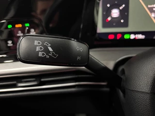 Volkswagen Golf 1.0 eTSI Life / NL-auto, Automaat, 52.679KM / 25