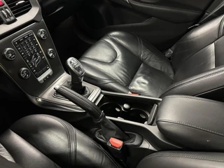 Volvo V40 1.6 T3 Summum  PANO LEER CAMERA NAVIGATIE ECC CRUISE LM. / 49