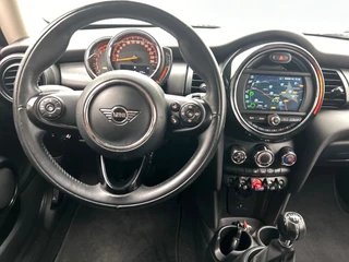Mini 3-Deurs 1.5 Cooper | Origineel NL | Navigatie | Cruise/Control | Carplay | Airco | / 12