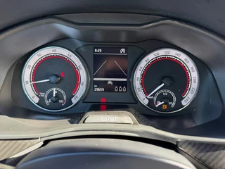 Skoda Kamiq 1.0 TSI Monte Carlo * Panoramadak * Stoelverwarming * Carplay * Full Led * / 26
