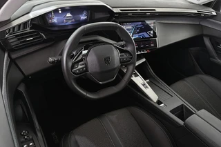 Peugeot 308 SW 1.2 Hybrid 145 e-DCS6 Allure / 6