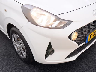Hyundai i10 1.0 i-Motion DAB | Dealer onderhouden / 31