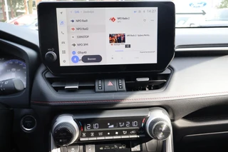 Toyota RAV4 2.5 Plug-in Hybrid AWD Style STOELVERW.V+A LUXE BEKLEDING EL-STOEL EL-A.KLEP STUUR&WISSERVERW LED DAB AD-CRUISE CLIMA APPLE/ANDROID / 31