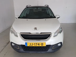 Peugeot 2008 1.2 Blue Lion 110PK / 4