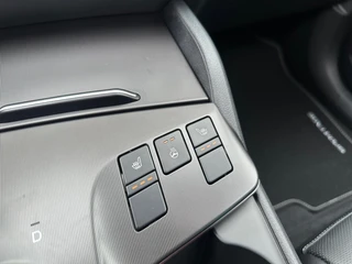 Kia Sportage 1.6 T-GDi Hybrid Black Edition Advanced | TIJDELIJK ACTIE MODEL | € 3000,- INRUILVOORDEEL | Navi | Adaptive Cruise | Ambient Lighting | Panorama Schuif-/Kanteldak | Stoel-/Stuurverwarming | Elektrisch verstelbare Stoelen | / 26