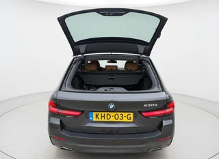 BMW 5-serie Touring 530e Executive M-SPORT - LEER - ACC - STOELVERWARMING / 8