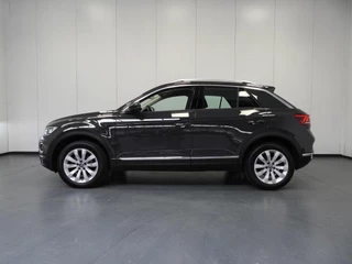 Volkswagen T-Roc 1.5 TSI Sport NAVI/CAMERA/VIRTUAL/LED/TREKH./17"LMV! / 2