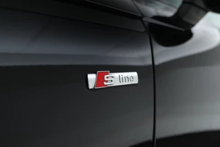Audi A4 Avant 35 TDI S edition  136PK Virtual, Leder, Climate, / 8