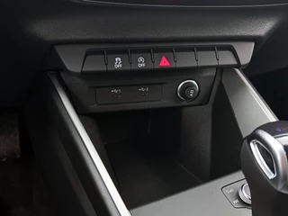 Audi A1 Sportback 30 TFSI Advanced edition Stoelverwarming | CarPlay | Cruise Control | / 27
